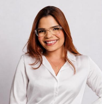 Laudo informa a causa da morte de Giovanna Coelho de 29 anos: choque circulatório irreversível, decorrente da associação de fatores pós-cirúrgicos